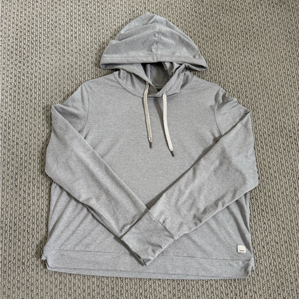Vuori Women’s Halo Essential Hoodie Large Pale Grey Heather